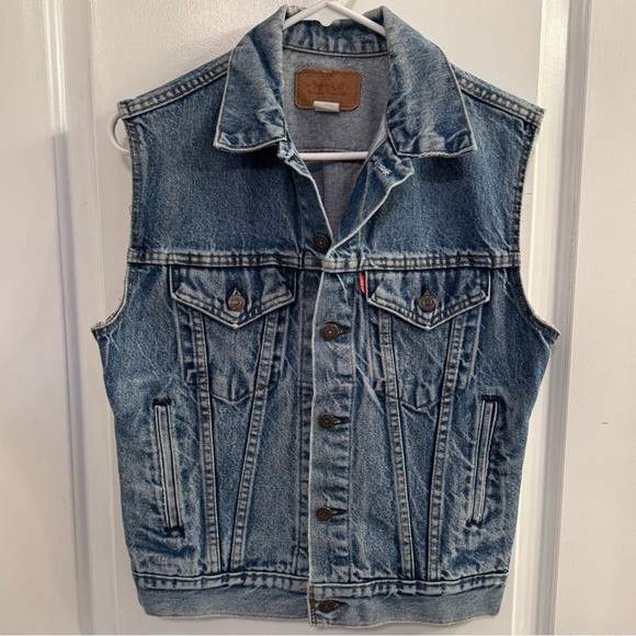 Levi's Jackets & Blazers - Vintage Levi’s Denim Vest Medium Light Wash Youth 20 Made in USA